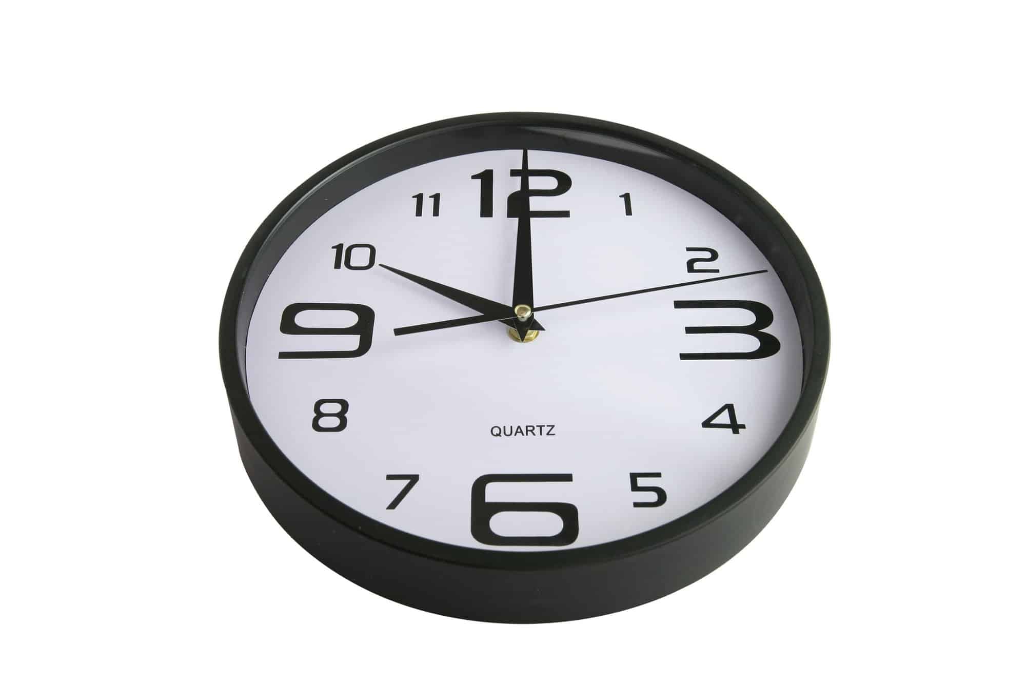 Clock showing ten o'clock
